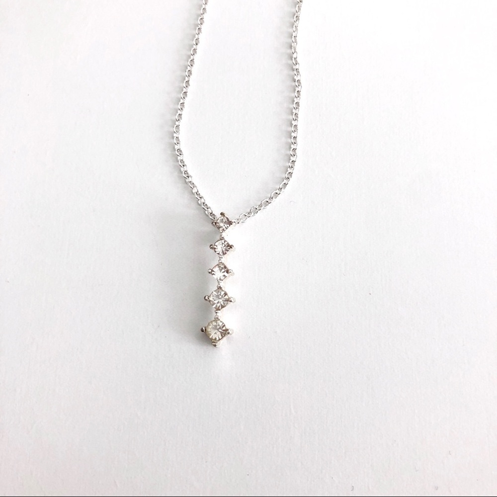 💎 Cubic Zirconia Teardrop Necklace